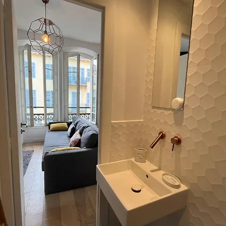 2 Pieces Hypercentre Gioffredo